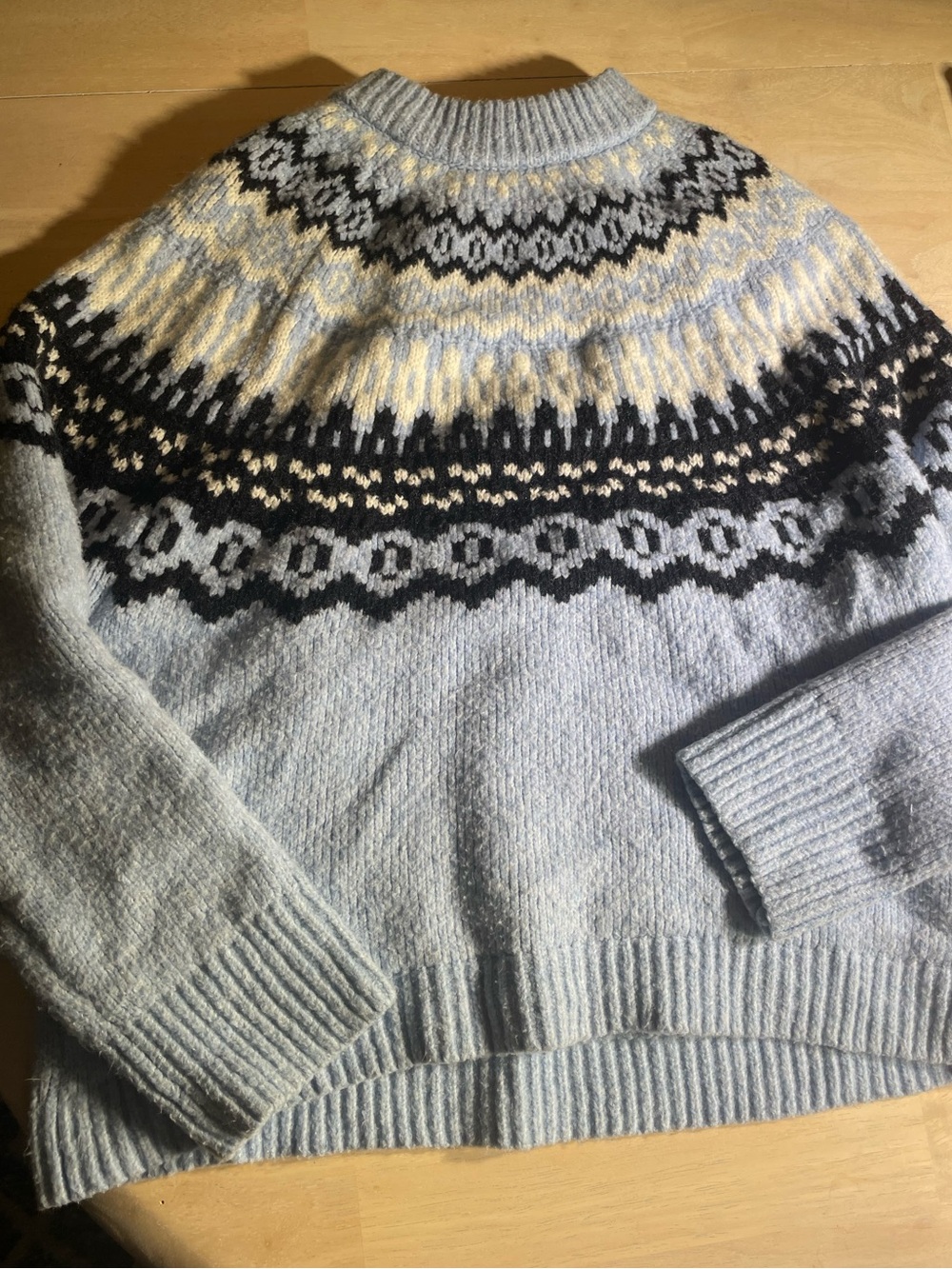 Universal Thread fair aisle nordic sweater